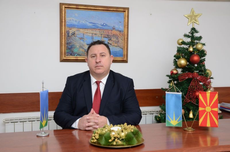  Видео:Новогодишна честитка од градоначалникот на Босилово, Ристо Манчев