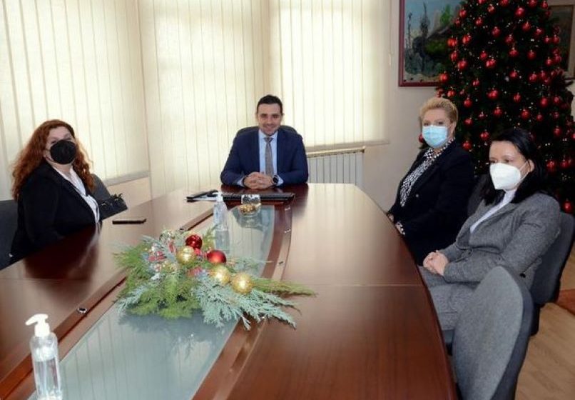  Средба на градоначалникот Костадинов со претседателката на Националната платформа за женско претприемништво