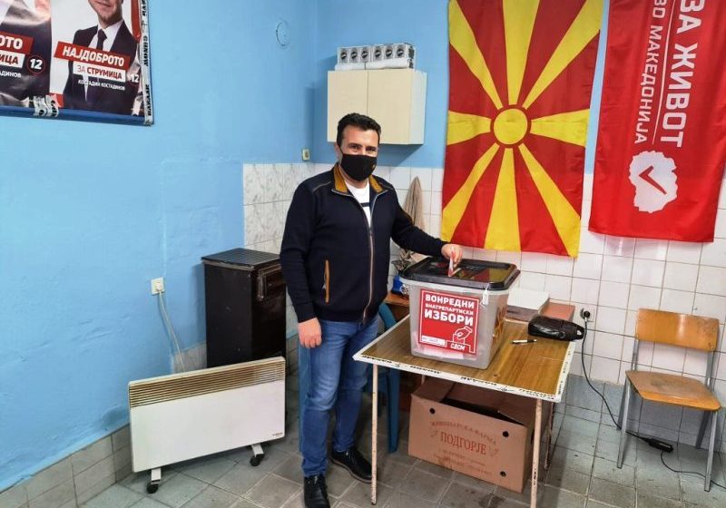  Заев гласаше на вонредните внатрепартиски избори