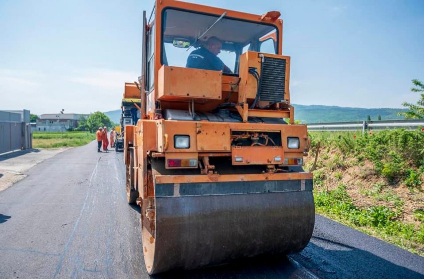  Со 20 милиони денари се реконструира патот од Радовиш до Воиславци
