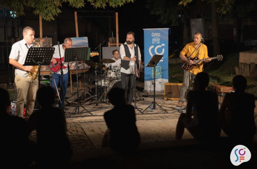  Со звуците од македонски шлагери започна 11-то издание на Струмица Опен Фестивал