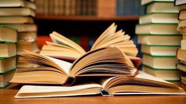  Сојузот на средношколци апелира за решавање на проблемот со недостигот на книги