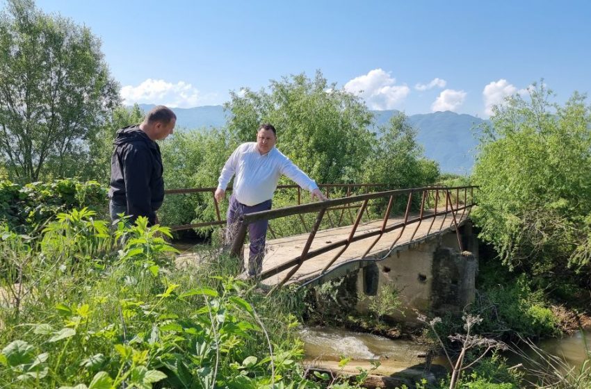  Босилово бара помош за санирање на оштетен мост кај Секирник, директорот на ЦУК Ангелов на увид