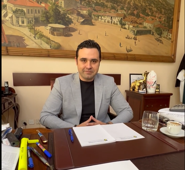  (Видео) Градоначалникот Костадинов: Општина Струмица во соработка со Црвен Крст организира пунктови  за делење вода