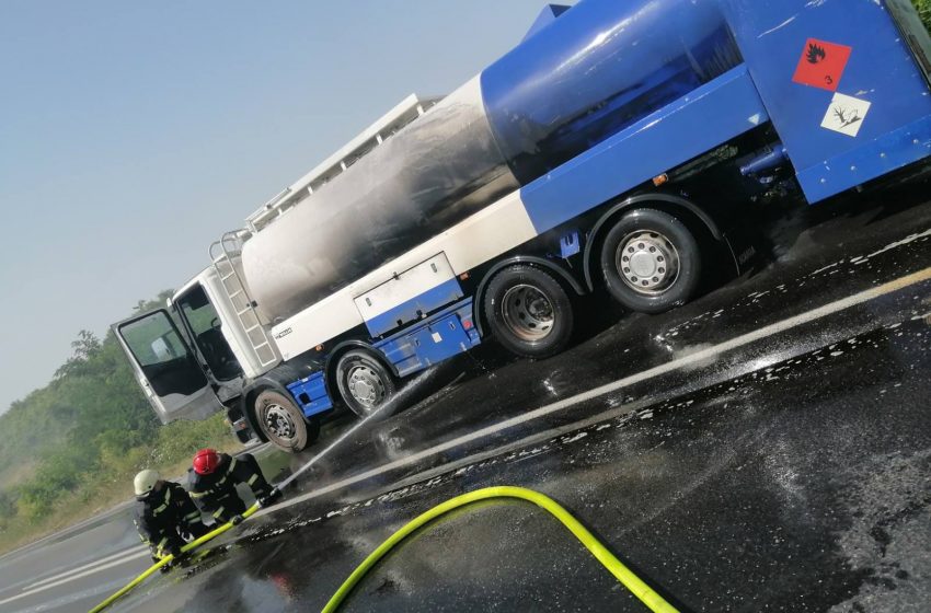  Струмичките пожарникари изгаснаа запалена цистерна на патот Струмица-Радовиш