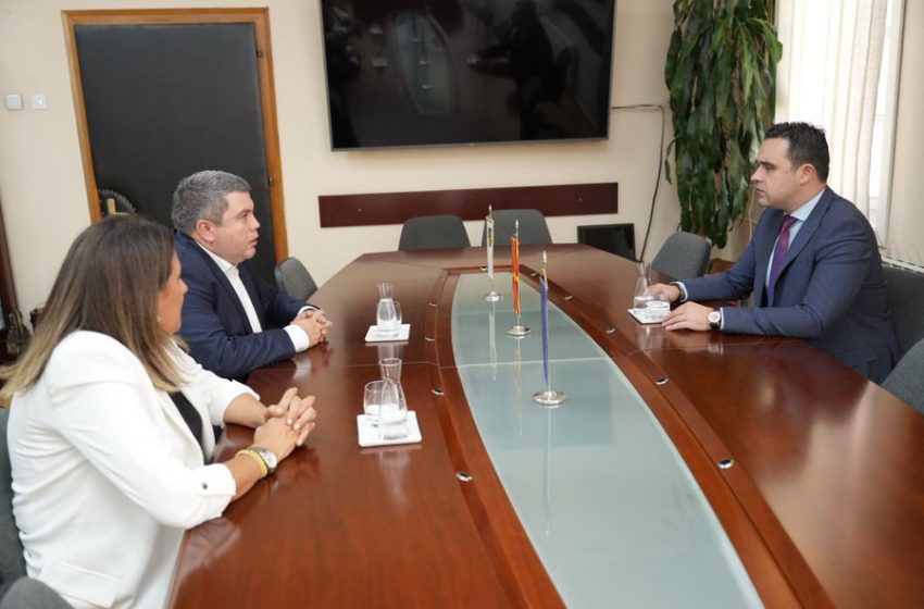 Градоначалникот Костадинов имаше средба со  вицепремиерот Маричиќ и министерката Тренчевска