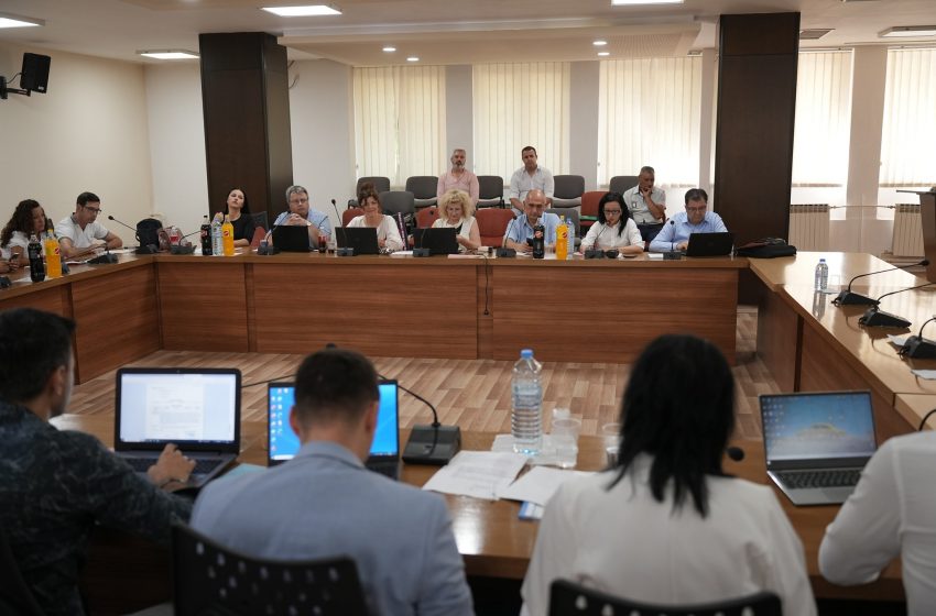  Совет на Општина Струмица: одлука за субвенционирање за приклучување на гасоводот, парична помош за струмичани чии домови изгореа