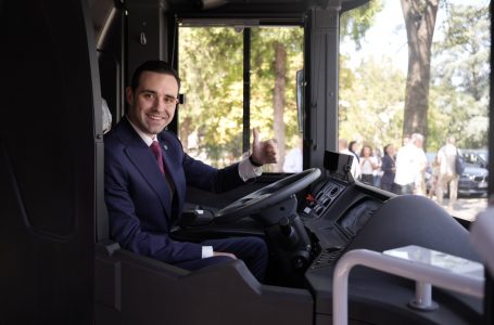 Костадинов:Во целост ги отфрлам наводите за сторено кривично дело за набавката на електрични автобуси во Струмица