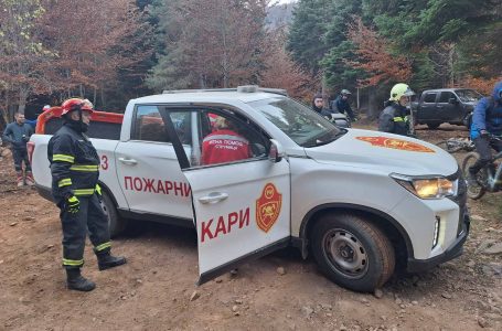 Пожарникарите транспортираа повреден велосипедист по пад во провалија на планината Беласица