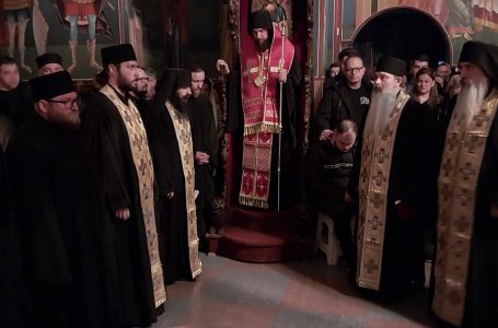 Во „Свети петнаесет“ отслужен молебен канон кон Пресвета Богородица за загинатите во пожарот во Кочани
