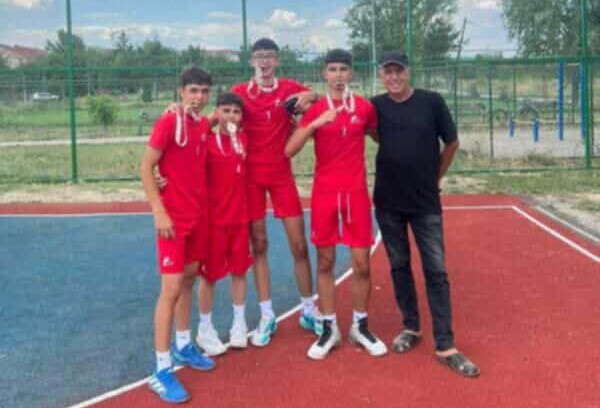  Струмичката екипа во уличен баскет победник на турнирот „Биди шампион“