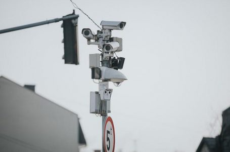 МВР го најави проектот „Безбеден град“: Од 1 јануари 2026 почнува автоматско казнување за сообраќајни прекршоци преку камери