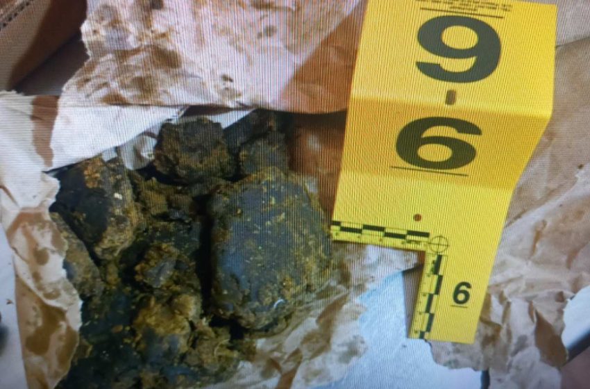 Претреси во валандовско, лишени од слобода четири лица, пронајдени и одземени околу два килограми дрога