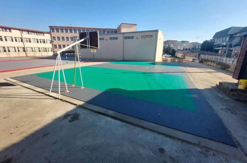 Јанков:Се реконструира мултифункционалното игралиште во „Јане Сандански“