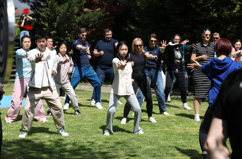 МОК го одржа традиционалниот Олимписки пикник во знакот на спортот и пријателството